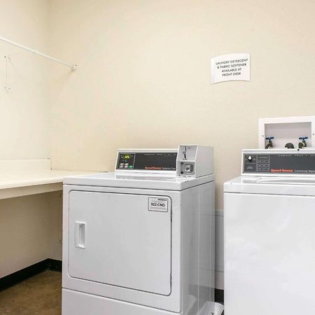Quality Inn & Suites Anderson I-69 Extérieur photo