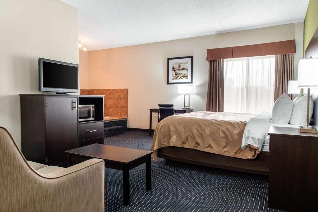 Quality Inn & Suites Anderson I-69 Chambre photo